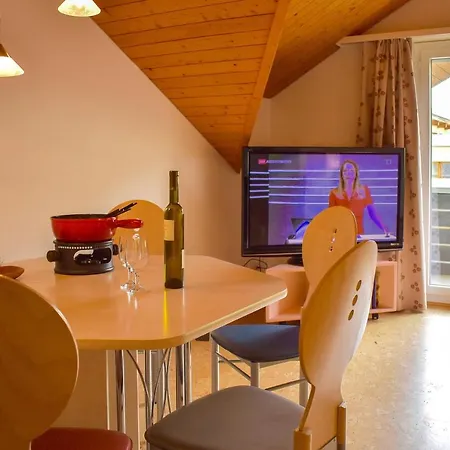 Grosszügige Attikawohnung über Den Dächern Brig`s Apartamento Glis