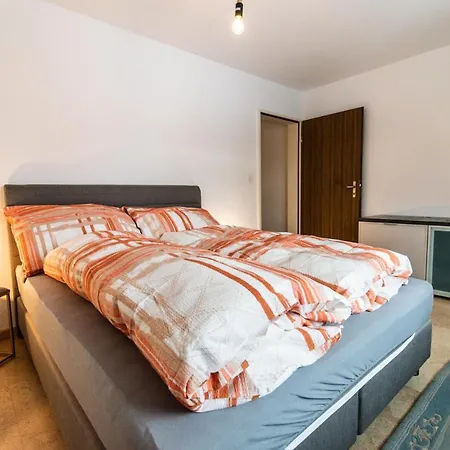 Apartamento Grosszugige Attikawohnung Uber Den Dachern Brig's Glis